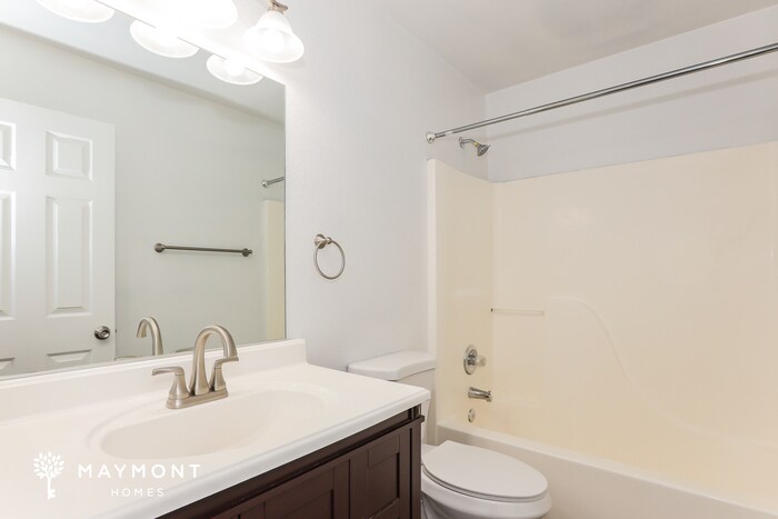 Building Photo - 11234 E Sunland Ave