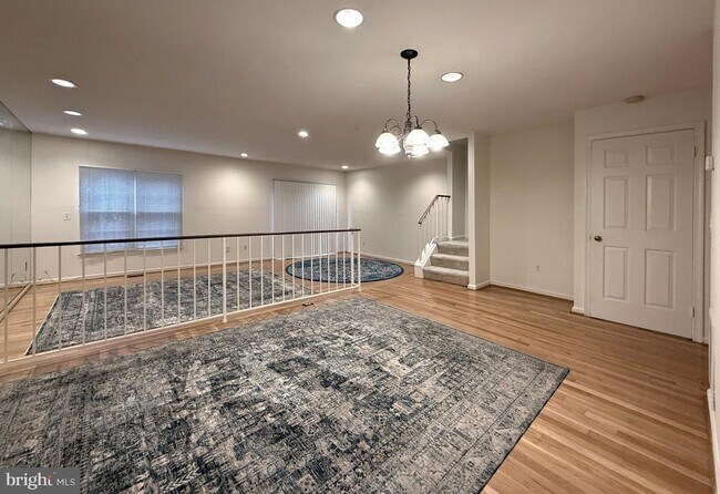 Building Photo - 7136 Swansong Wy