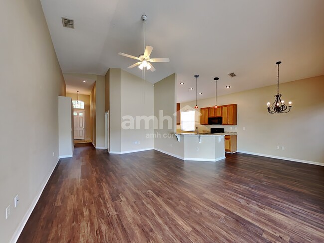 Building Photo - 12016 Tasha Ct