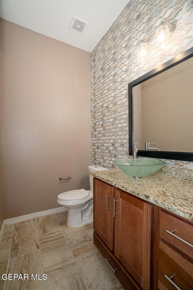 Building Photo - 2241 Tierra Delmonte Dr