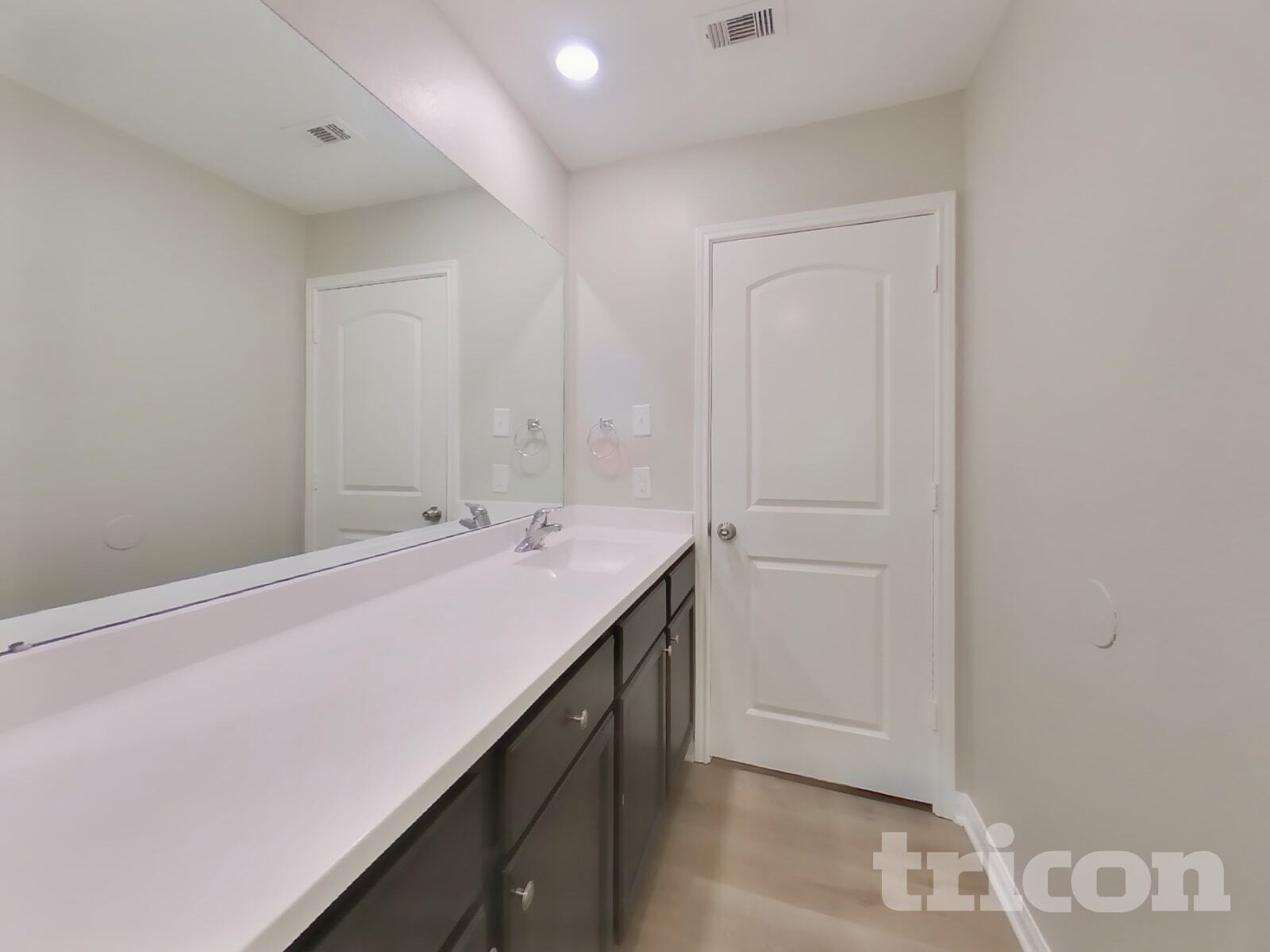 Building Photo - 23048 Shakespeare Dr