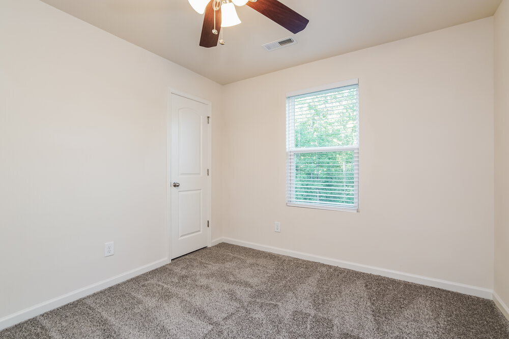 Building Photo - 1433 Tamarino Dr