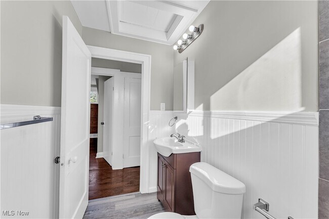 Building Photo - 1717 Granby Ave