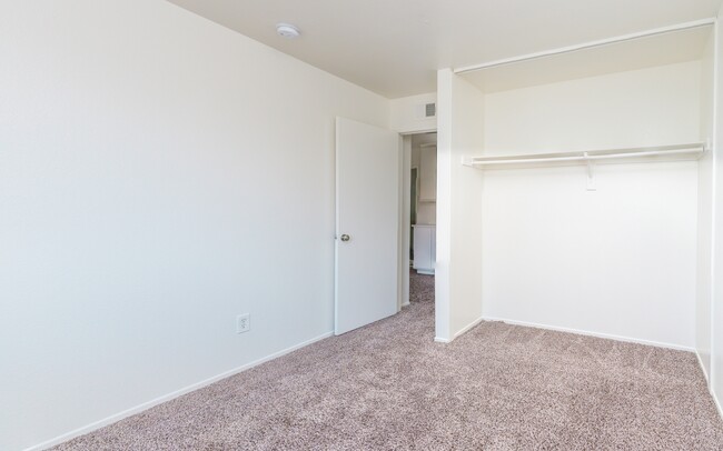 Building Photo - 13476 Altamar Cir