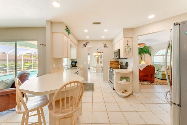 Building Photo - 1439 Mohawk Rd