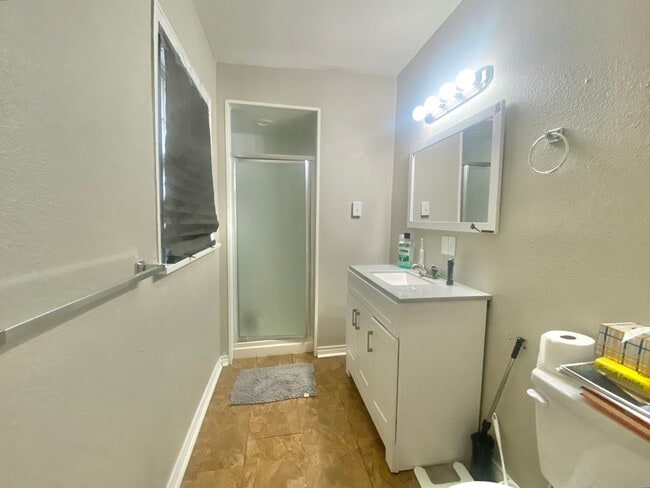 Building Photo - Great 3 bed 2 bath rental in Tech Terrace