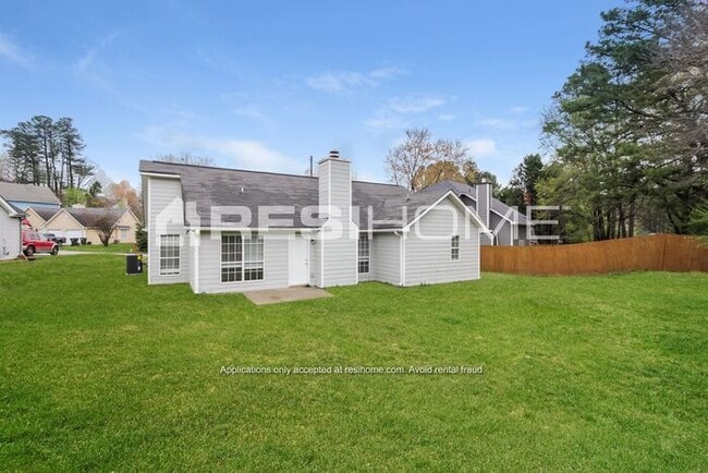 Building Photo - 3501 Baroney Ln SW