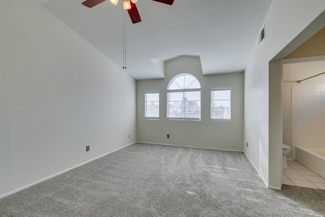 Building Photo - PARADISE VALLEY, 3 BDRM, 3 FULL BATH, 1 BDRM+FULL BATH DOWNSTAIRS, NO HOA