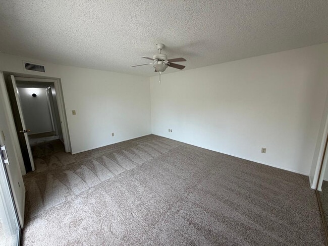 Building Photo - 5102 E Bannock St