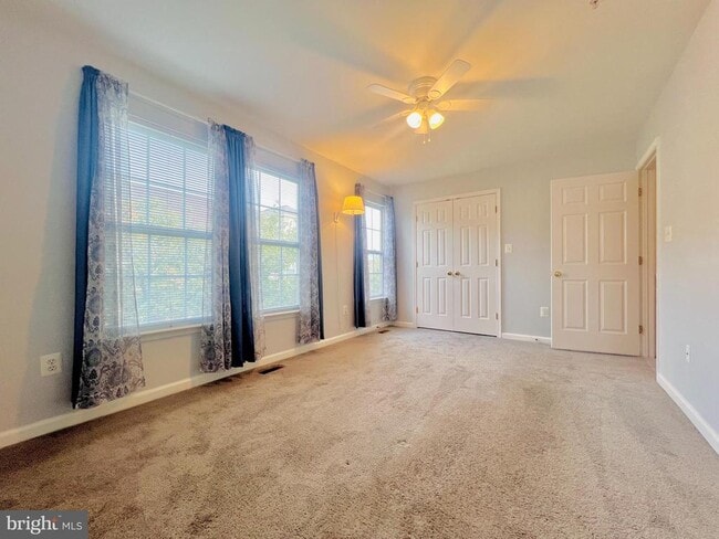 Building Photo - 6609 Fable Ct
