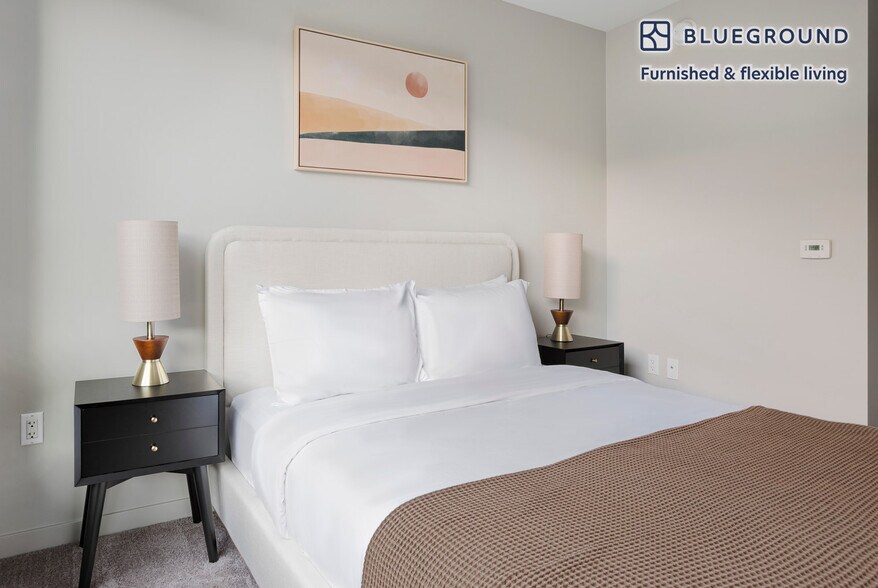 Building Photo - 101 Polk St