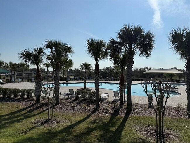 Building Photo - 453 Disa Dr