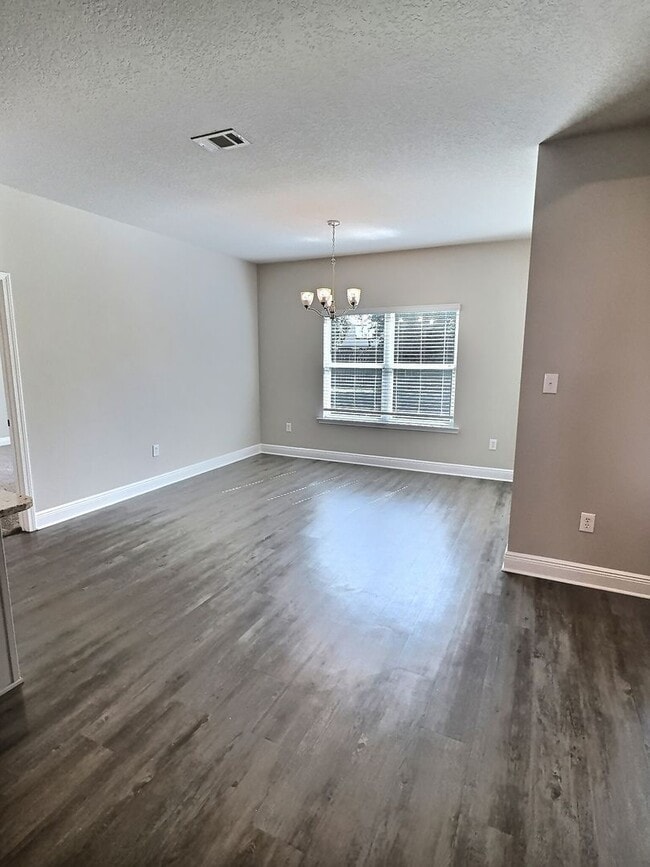 Building Photo - Cute 3 bedroom home in Ocean Springs