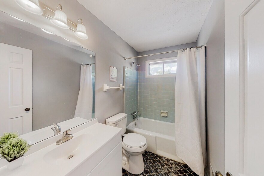 Building Photo - 5338 Oshea Ln