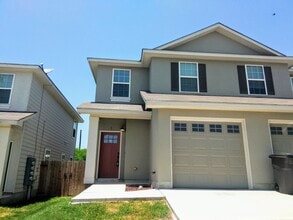 Building Photo - *COMING SOON* 3BR / 2.5BA Home | Fenced Backyard, Garage & Stainless Appliances!