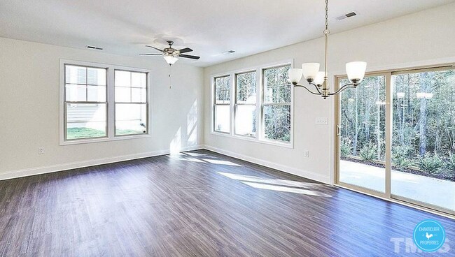 Building Photo - 1028 Navigon Dr