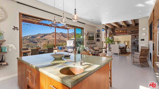 Building Photo - 6315 Gayton Pl