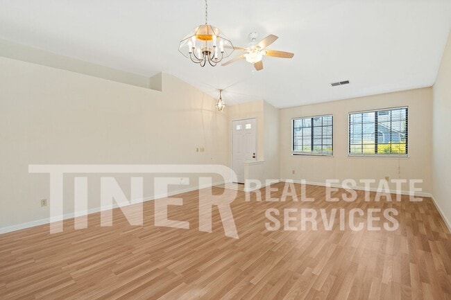 Building Photo - 8501 Yellowtail Way