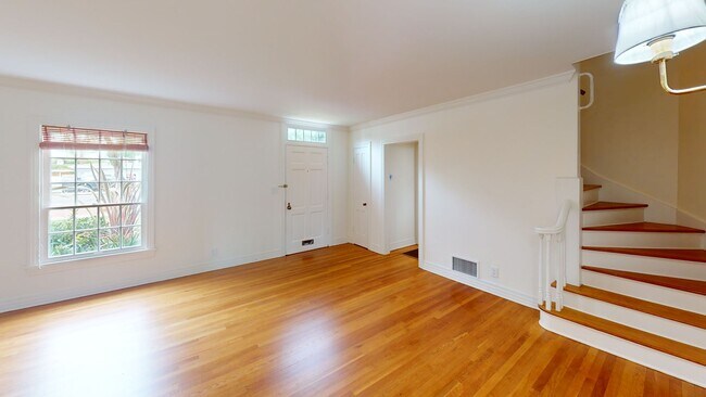 Building Photo - Charming Cape Cod Home | Hardwood Flooring