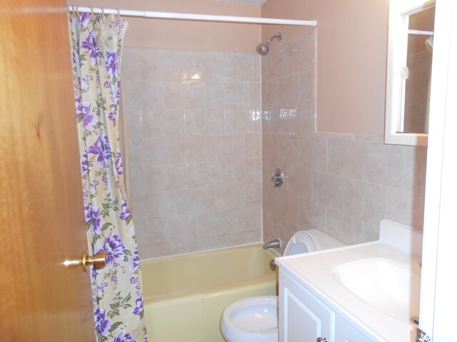 Building Photo2 - 215 Mammoth Rd