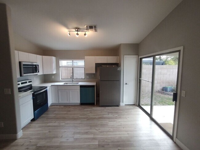 Building Photo - 11263 E Camino St