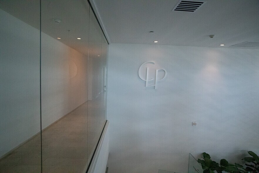 Building Photo - 1040 Biscayne Blvd