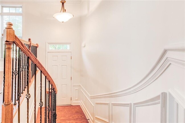 Building Photo - 3304 Ferncliff Ct