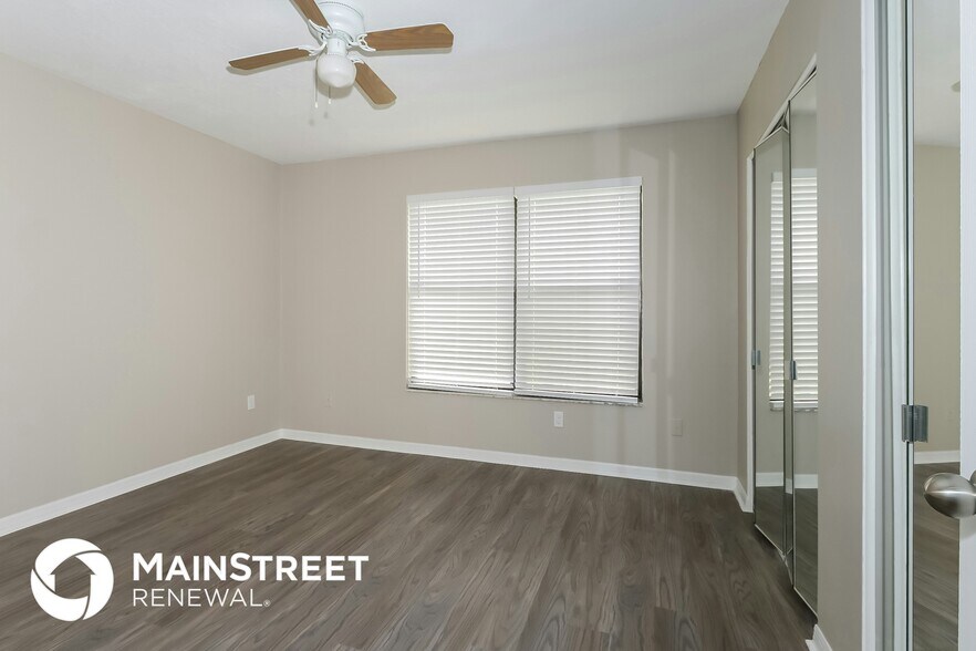 Building Photo - 1155 31st Ave SW