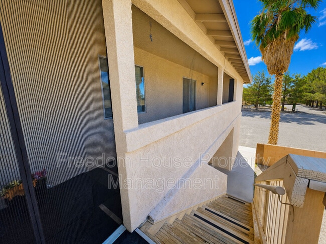 Building Photo - 1444 Star Rd