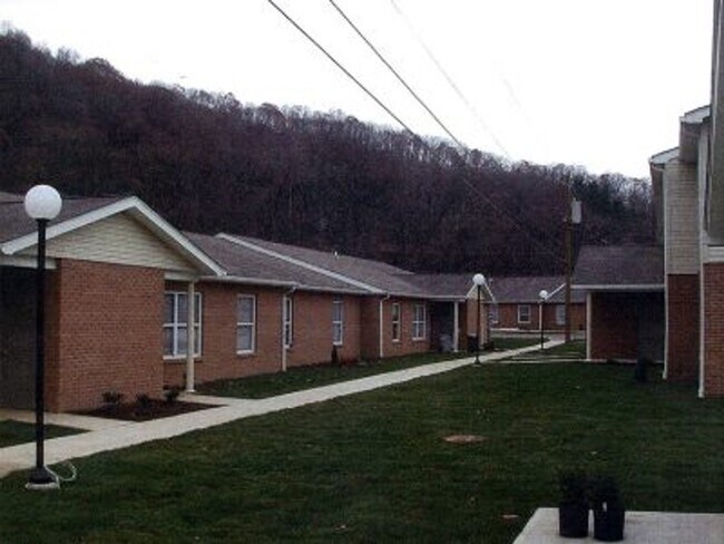 Primary Photo - 2 BR 50%