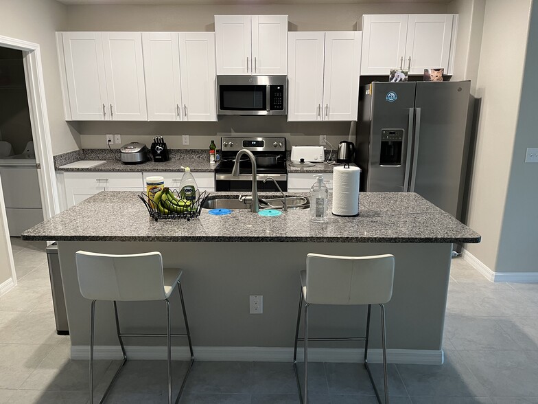 Building Photo - 31606 Barrel Wave Way