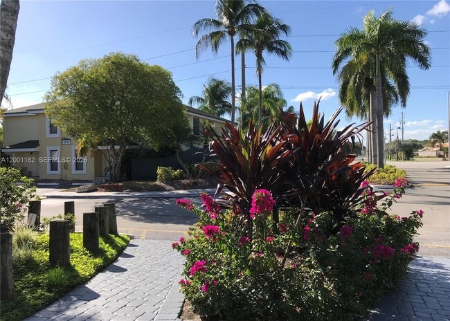 Building Photo - 4030 NW 87th Ave