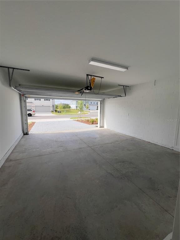 Building Photo - 471 Thompson Vlg Ave