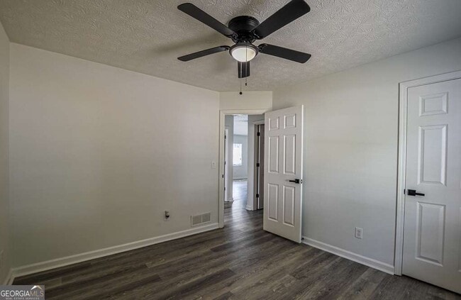 Building Photo - 515 Allens Landing Ct