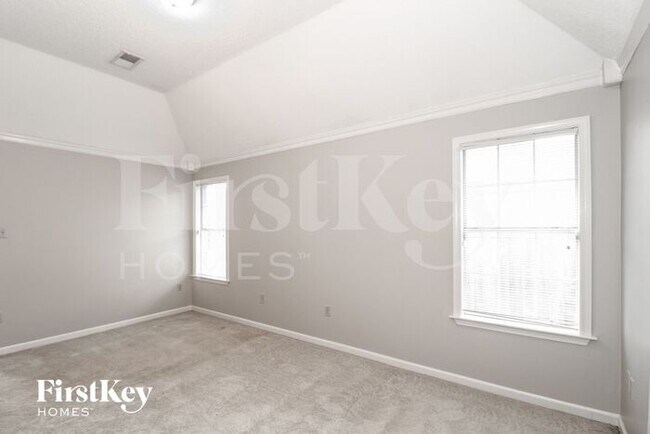 Building Photo - 726 Silver Sands Dr