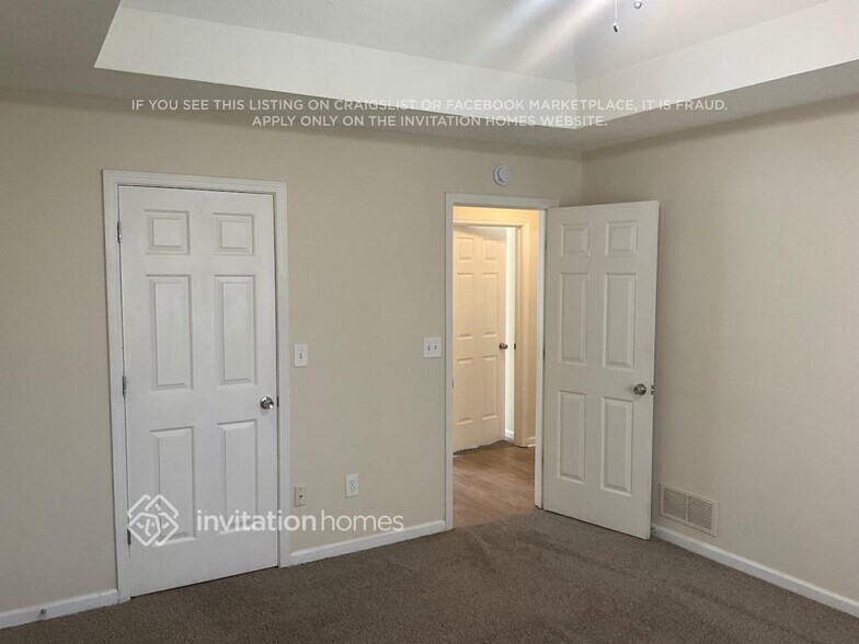 Building Photo - 321 Honeysuckle Terrace