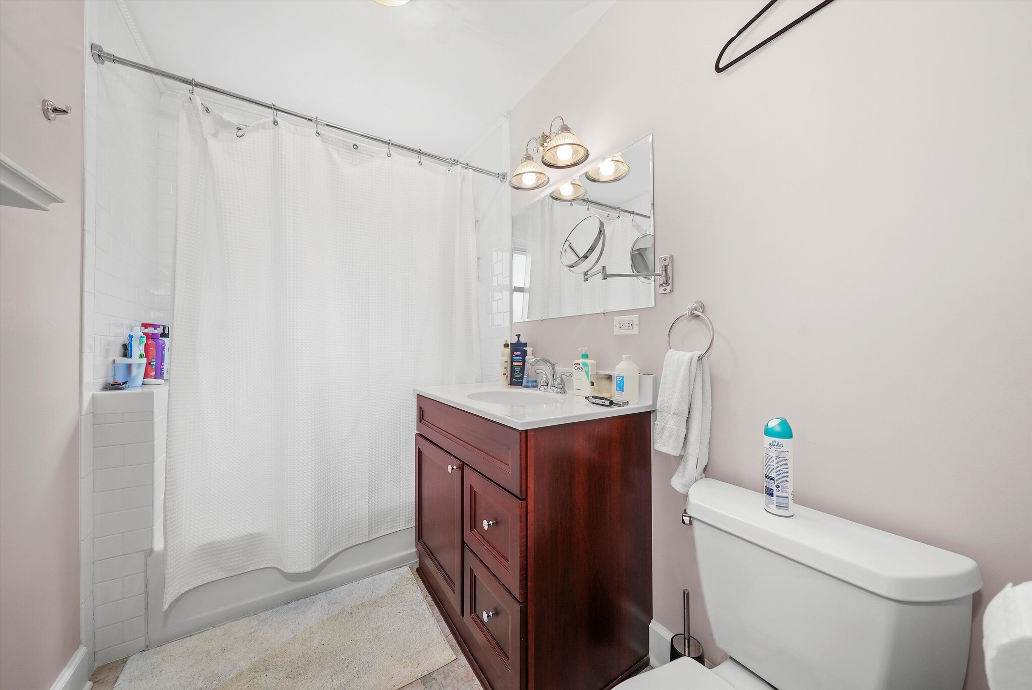 Bath #1 - 153 Barrypoint Rd