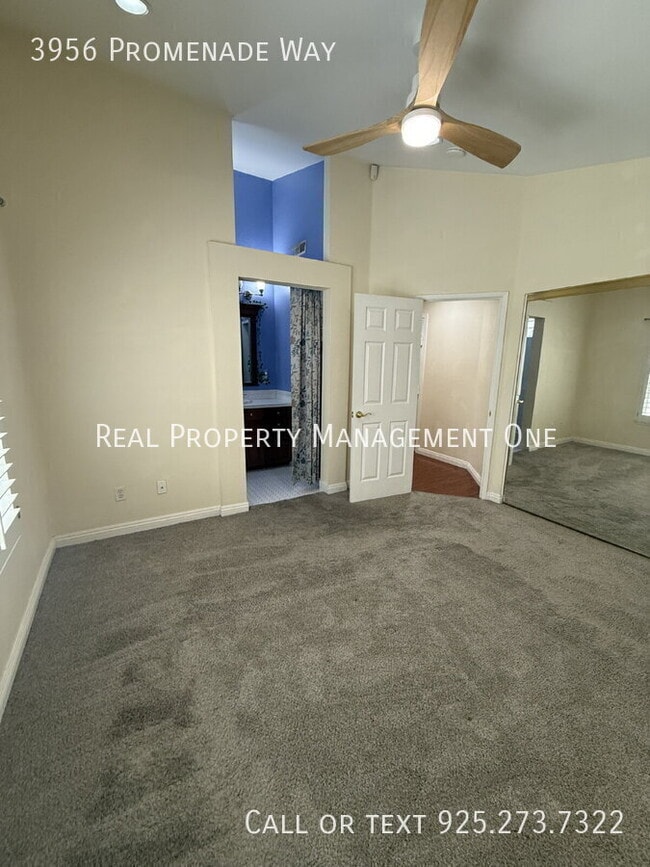 Building Photo - 3956 Promenade Way
