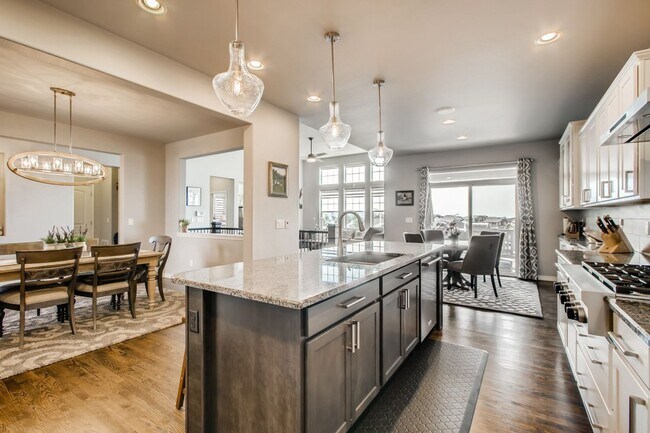 Building Photo - Gorgeous 4 bedroom home in Cordera