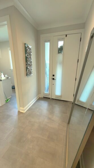 Building Photo - 4515 W North a St