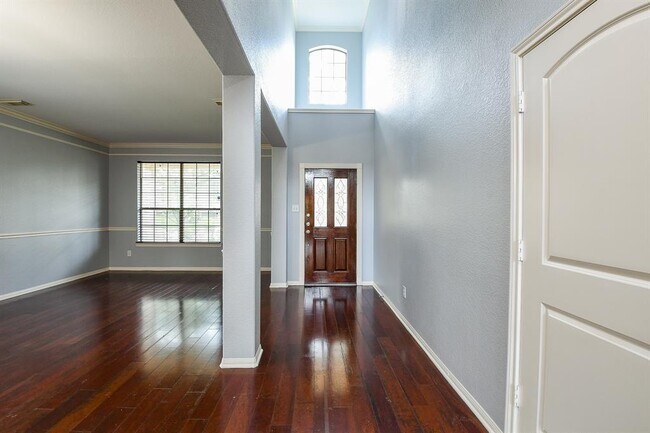 Building Photo - 1106 Windsor Chase Ln