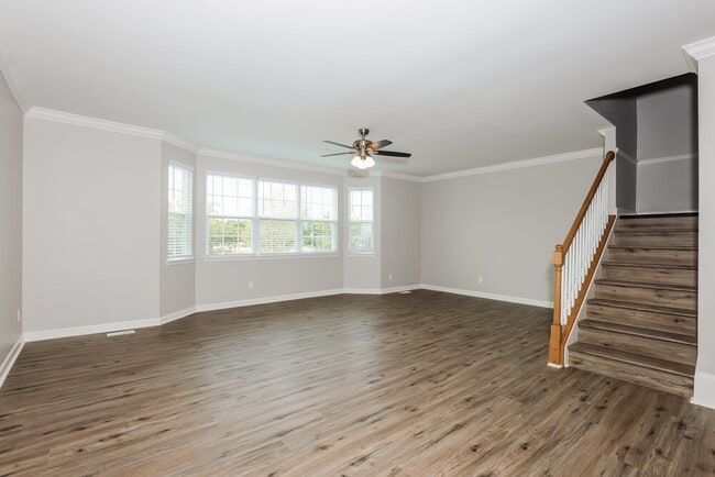 Building Photo - 1205 Heritage Links Dr
