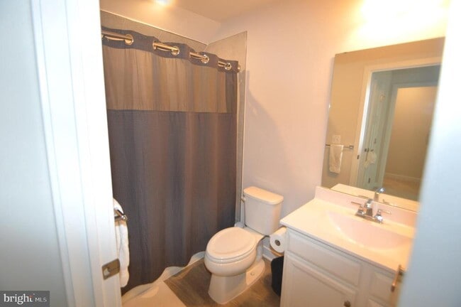 Building Photo - 13943 Airfoil Rd