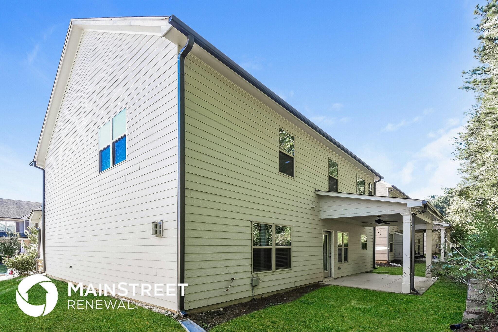 Building Photo - 717 Overlook Gln Dr