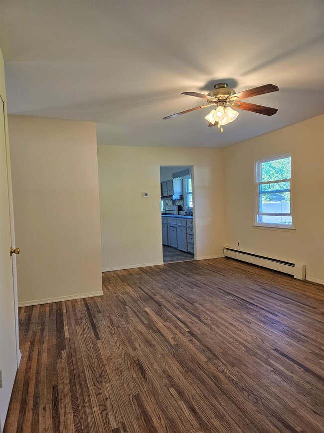 Building Photo - 74 Clifton Pl
