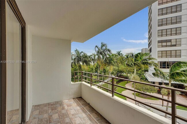 Building Photo - 600 Three Islands Boulevard