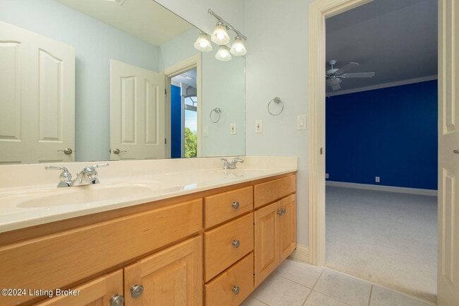 Building Photo - 3003 Glenhill Ct