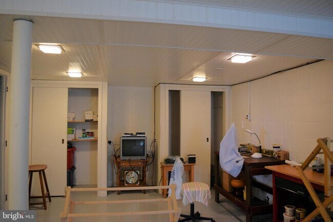 Building Photo - Beautiful 2 bed Rancher for Rent. Palmyra