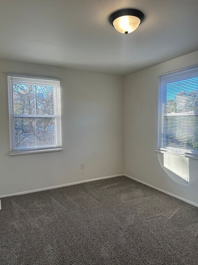 Building Photo - Welcome to this beautiful 4-bedroom, 2.5-b...