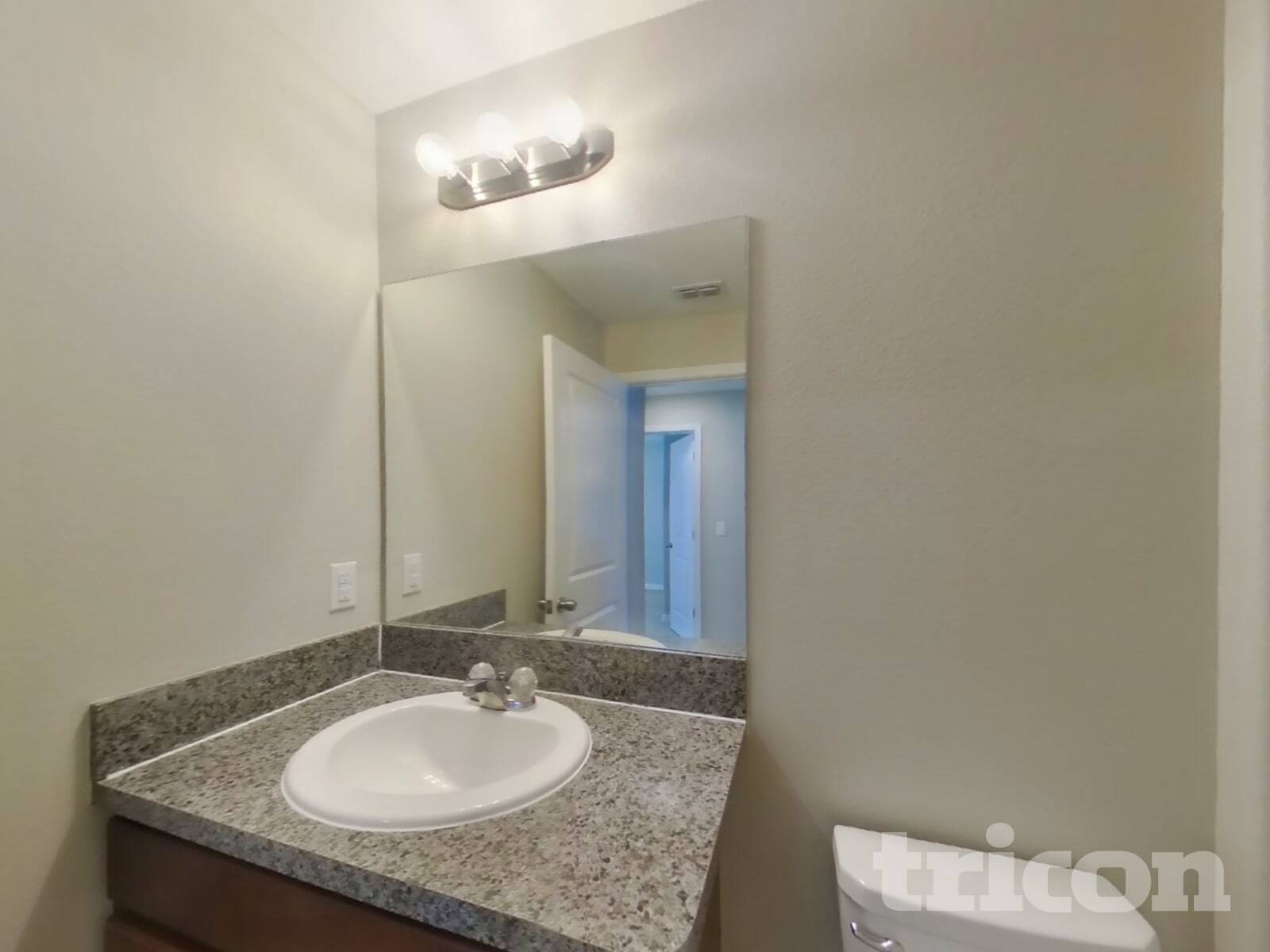 Building Photo - 10129 Carloway Hills Dr